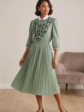 Vintage Japan Made Mint Green Polka Dot Pleated Dress dress